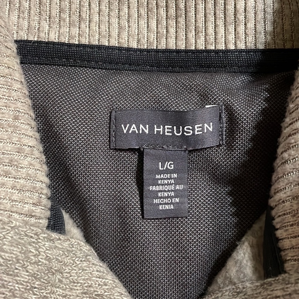 Van Heusen pullover - Picture 2 of 6